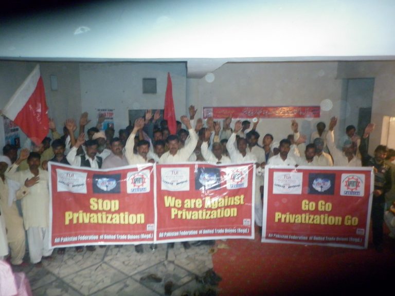 APFUTU Pakistan, denunció los planes de privatización de las empresas estatales