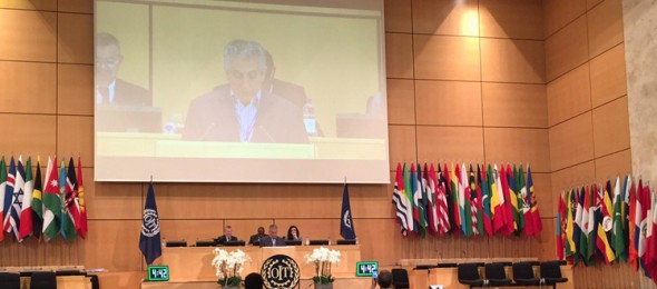 Le Secrétaire Général de la FSM, George Mavrikos, est intervenu lors de la session plénière du 105e CIT