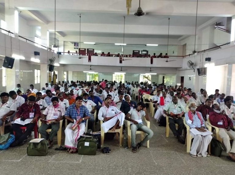Conferencia estatal de la Federación de Trabajadores de la Construcción de CWFI en India en Madurai.